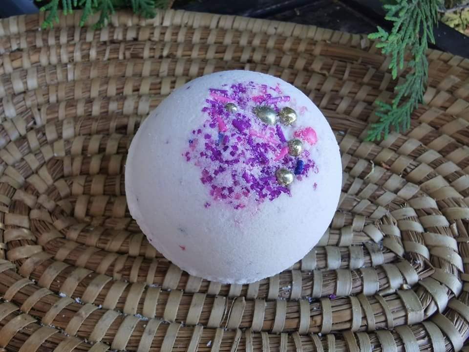 Organic Shea & Hemp Bath Bombs